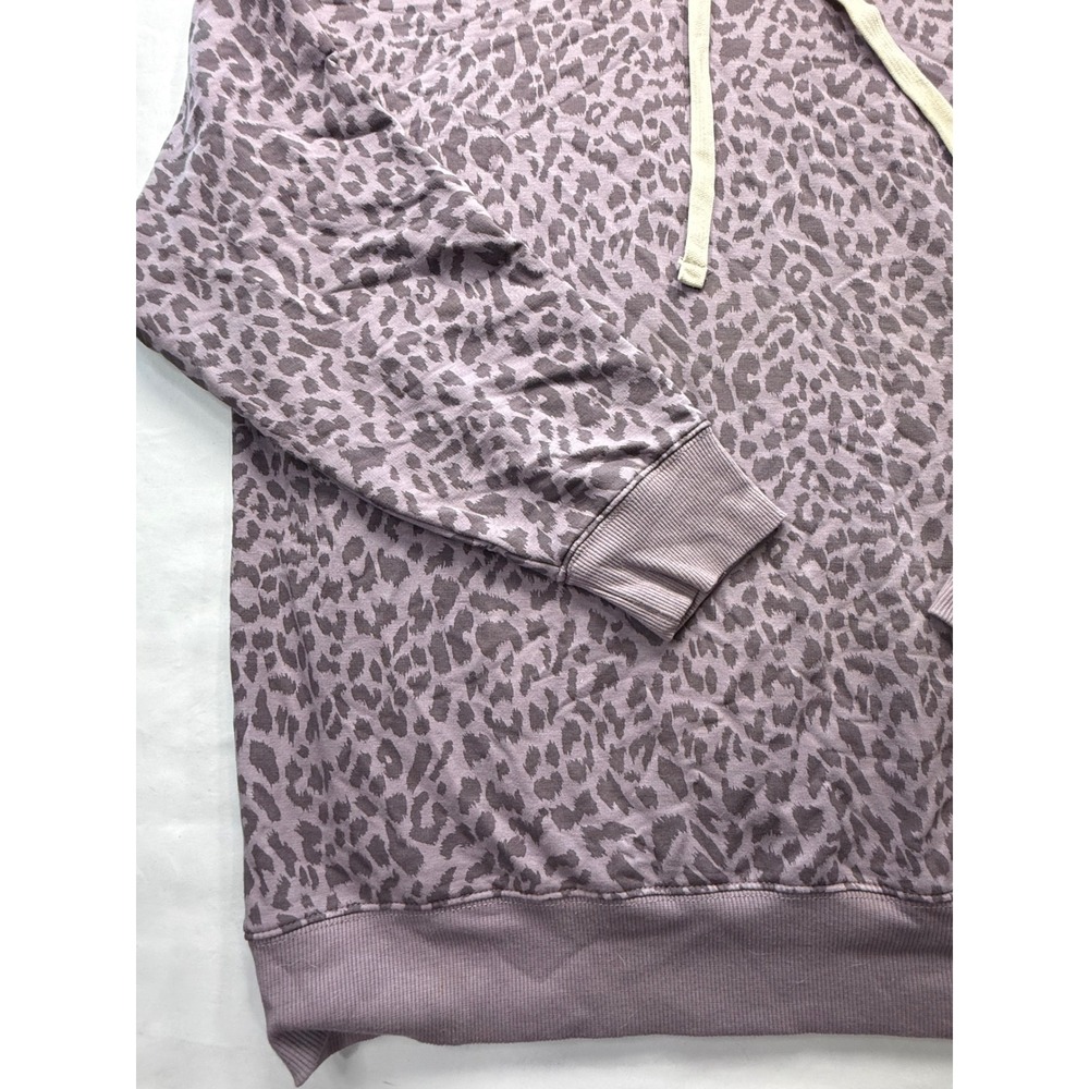 Lavender Purple Leopard Print Pullover Hoodie Women Lightweight Sweatshirt - Picture 3 of 3